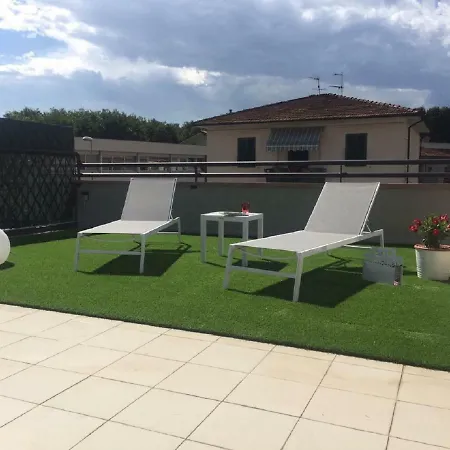 Sun Terrace Lucca